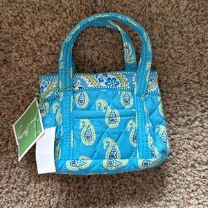 NWT “Bitty Betsy Bermuda Blue” Vera Bradley mini bag
